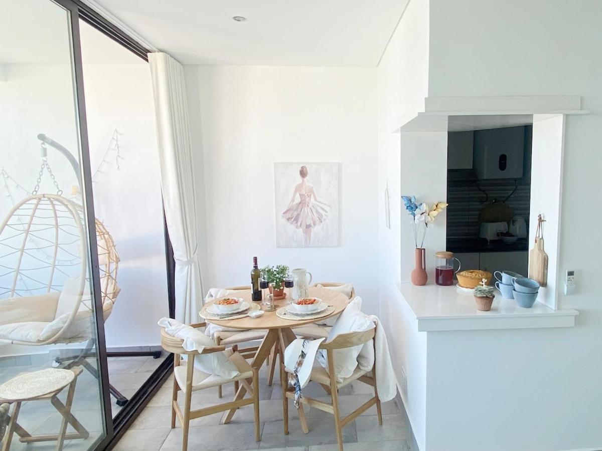 Casa Romantica - Romantic Close To The Lagos